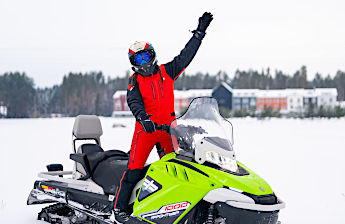 Снегоход ФРОНТЬЕР 1000 (2025) Снегоход ФРОНТЬЕР 1000 (2025)