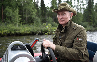 Президент во время отдыха на каскаде горных озер