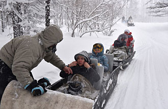 Поездка на снегоходах в Магаданской области