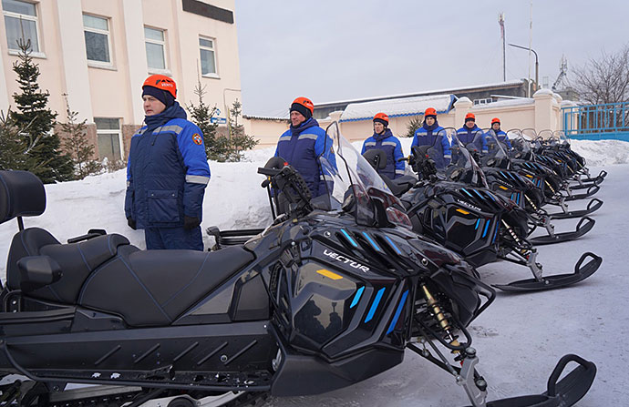 Отряд снегоходов РМ VECTOR 551 принят на службу спасателями Кузбасса