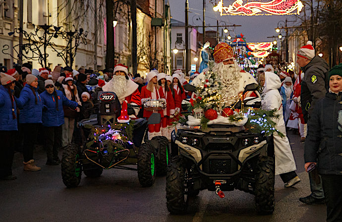 Рыбинск. Нашествие Дедов Морозов.