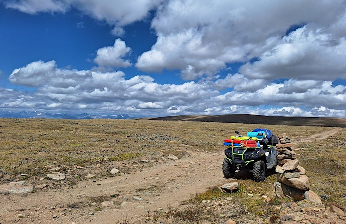 Код Алтая: на квадроцикле к краю жизни